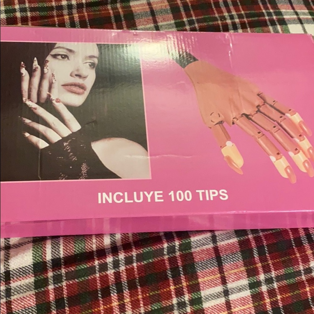 Practice hand for nail artist